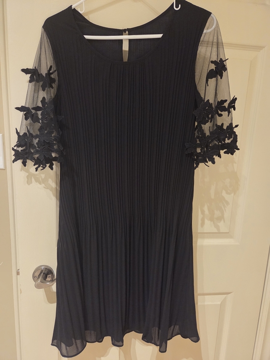 Joseph Ribkoff Dresses & Skirts - Rare Joseph Ribkoff Black Floral Applique  Dress